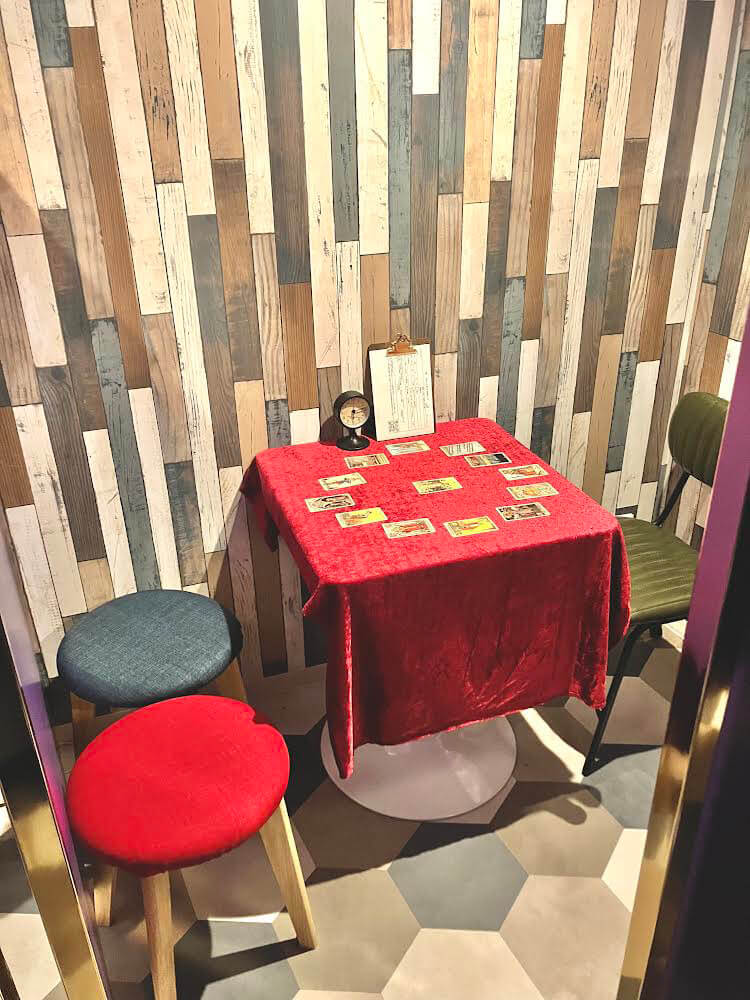新宿ほしよみ堂　店内
