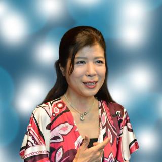 ダイアナ先生のプロフィール写真