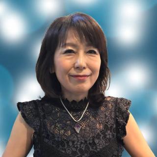 貝塚 茜紬先生のプロフィール写真