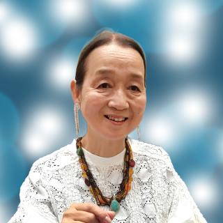 龍月先生