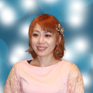 長月星夜先生