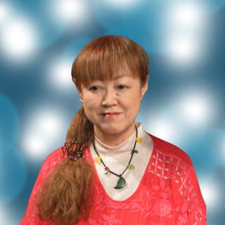 花岡希らら先生