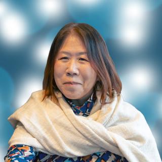 橘 砂羽先生