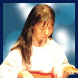 天美 成穂占い師