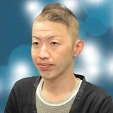 ヨクト占い師
