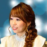花籠てまり占い師