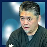 詠天占い師