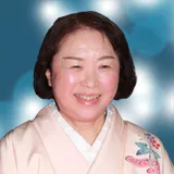 招霊占い師