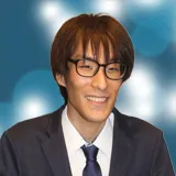 輪緑妙占い師